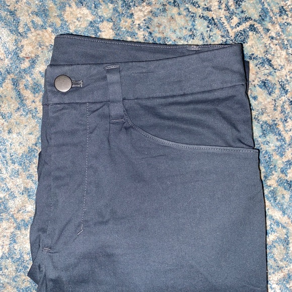 Lululemon ABC Pants Slim 28x32 - Picture 3 of 4